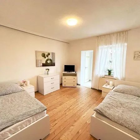 Apartment Work & In Troisdorf